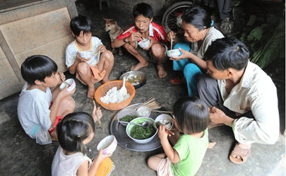 Mỗi cặp vợ chồng nên có 2 con